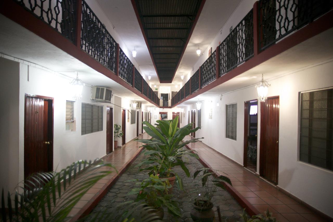 Hotel Maria De Lourdes Tuxtepec Екстер'єр фото